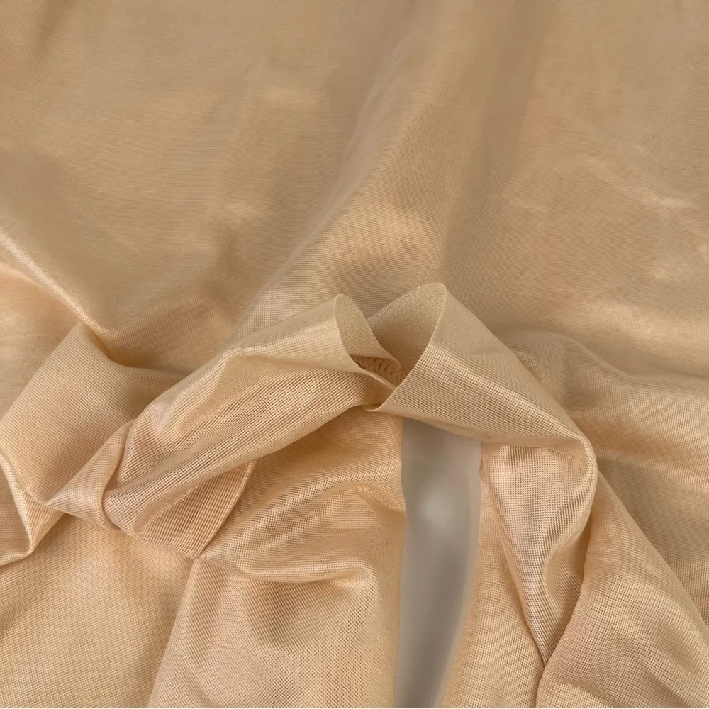 Skims Sheer Sculpt Barely There Low Back Shorts in sand nude sz 3X